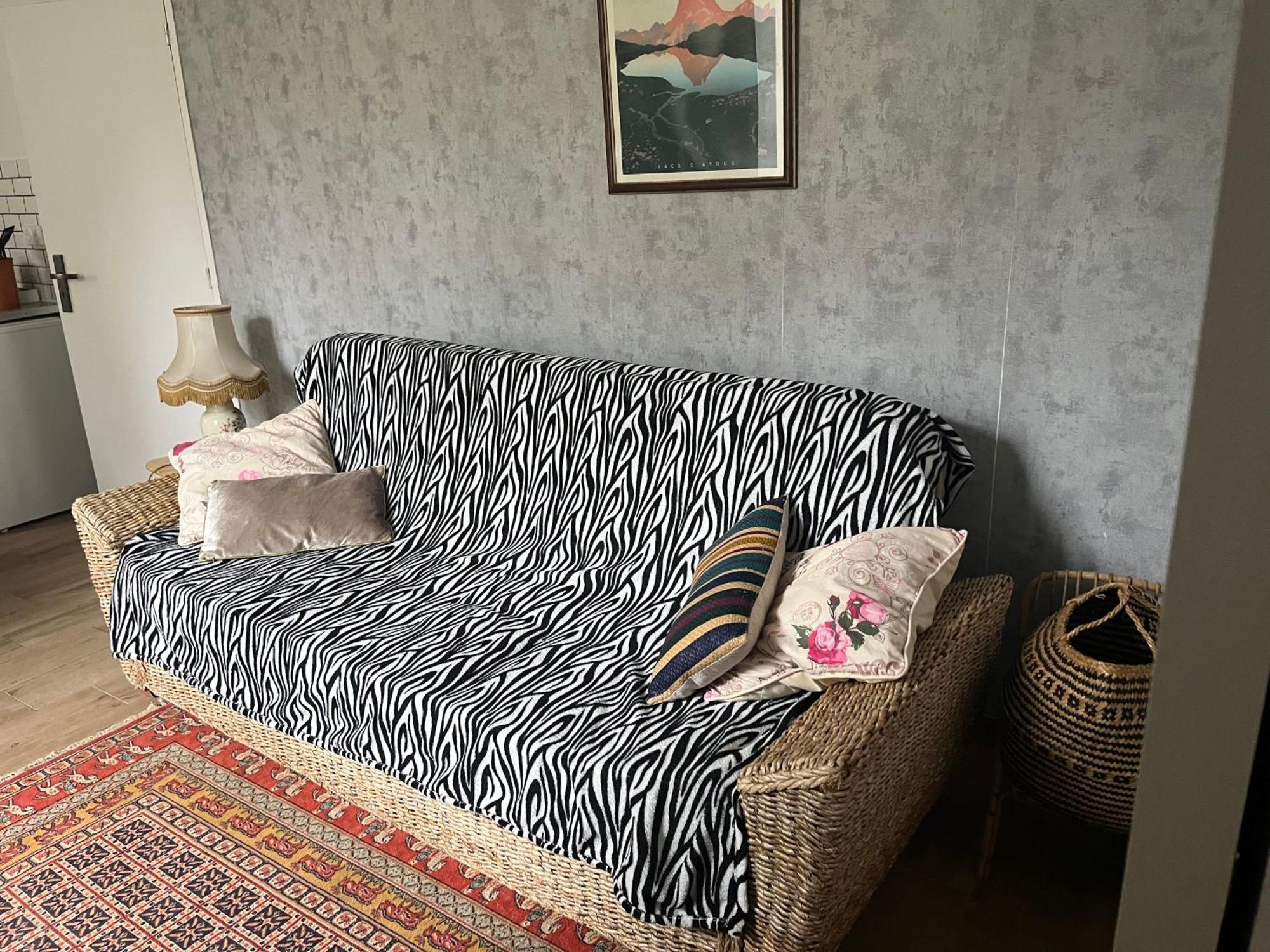 Au Bord Du Gave Apartment Laruns Exterior photo